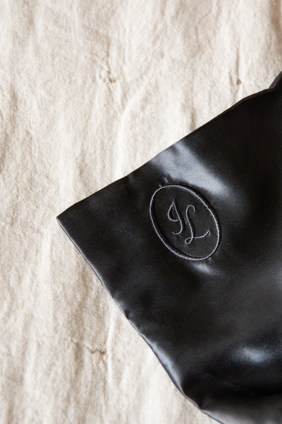 100% Mulberry Silk Pillow Case | Charcoal | Queen